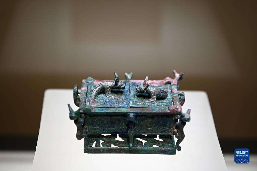 黄金赌城hjc556
